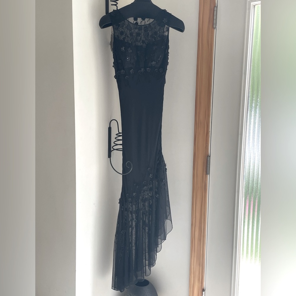 Sue Wong Size 4 beaded black evening/cocktail dress